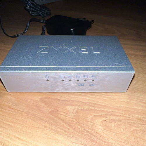 Zyxel 105b 5 - zyxel, v3
